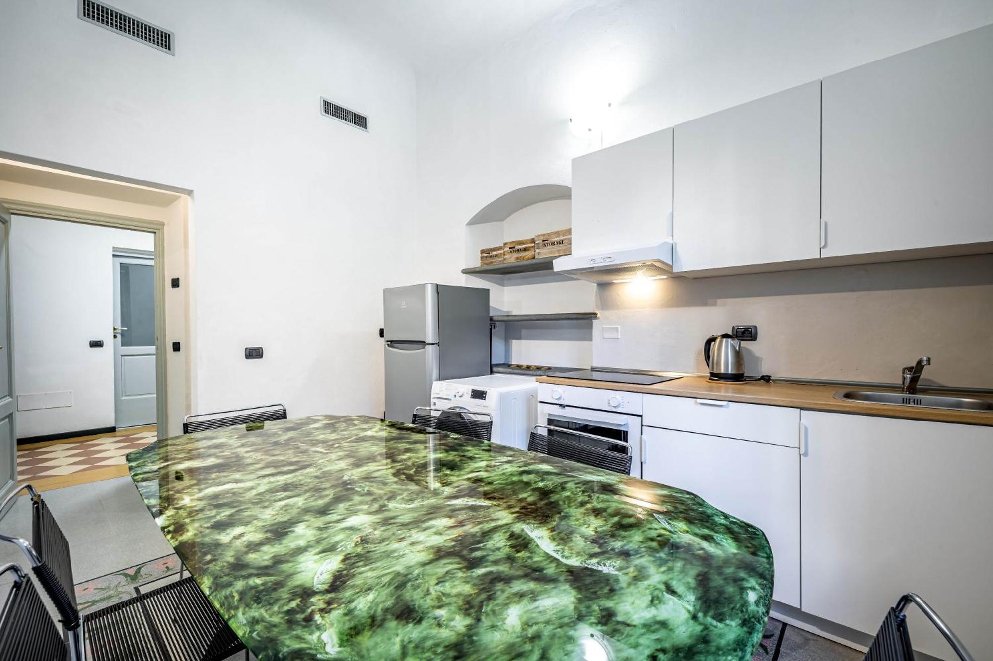 Yid Gramsci Apartment Флоренция Екстериор снимка